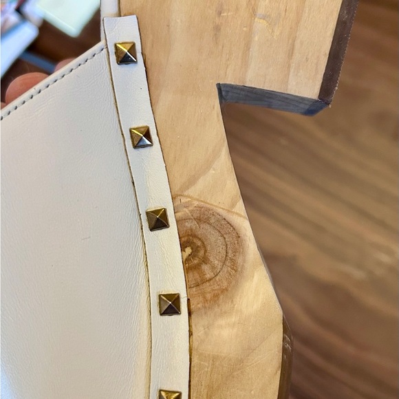 Steve Madden Brooklyn Leather Studded Wooden Clogs White Women 9.5 Boho Festival - Picture 8 of 9